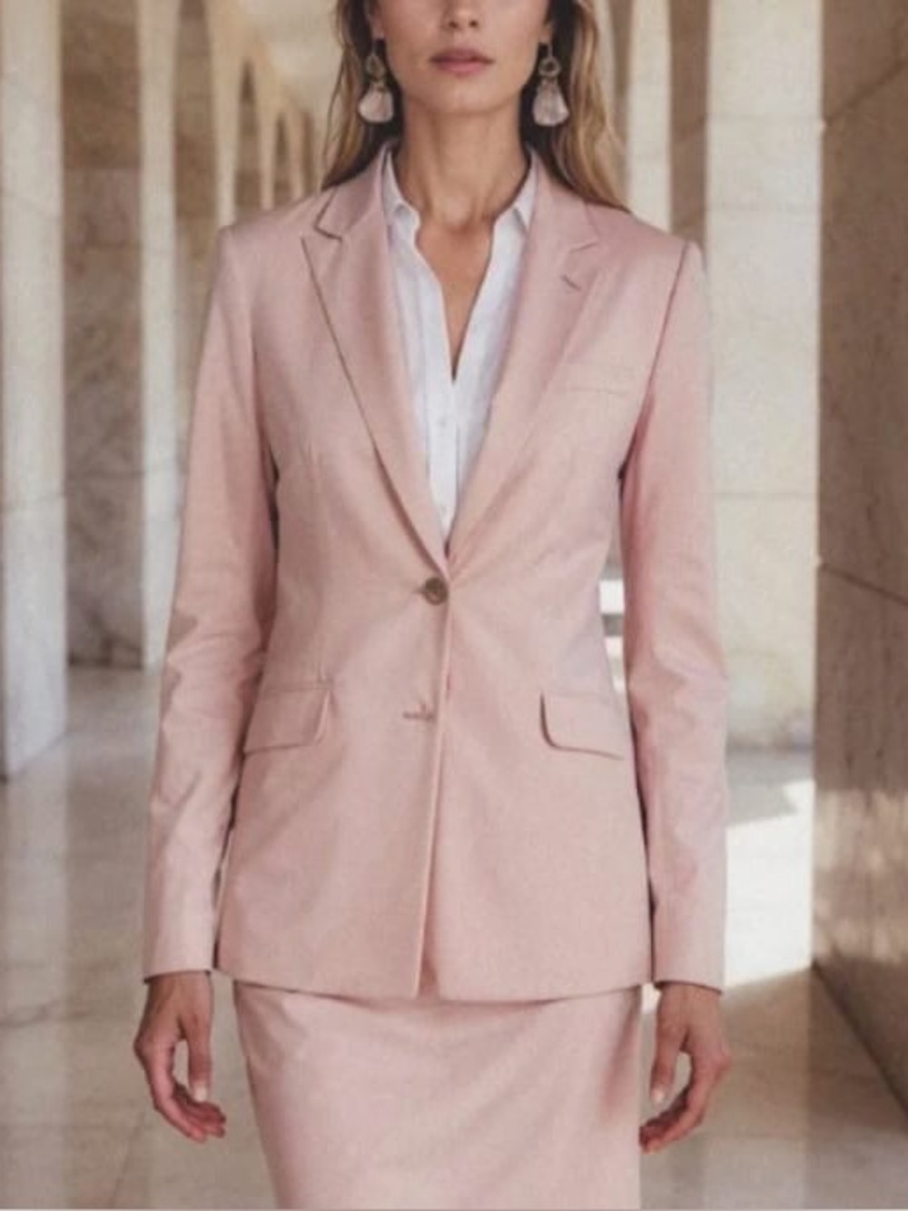 Melanie Lyne 3 Piece Blazer Jacket Skirt Suit. Peach-Pink. Size 8